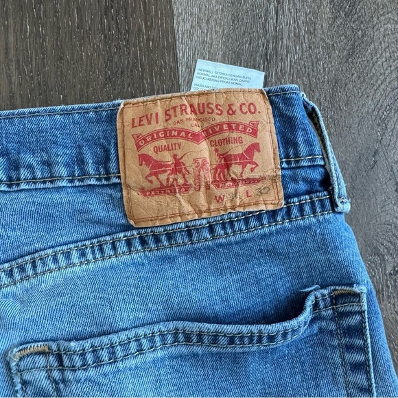Levi’s Men’s size 36/32.  512 Levi’s. Light wash. - Picture 8 of 8